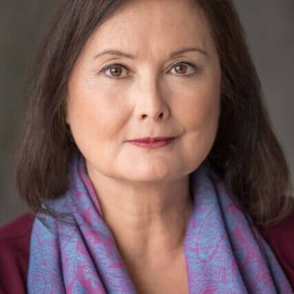 Dmae Roberts Headshot -PhotoCredit-OwenCarey-med