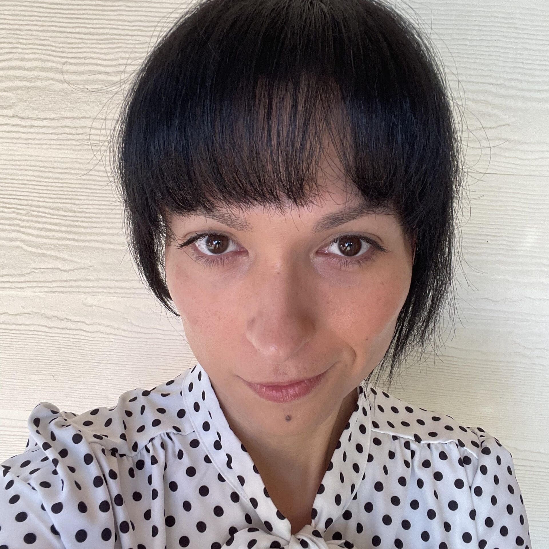 Violet Costales headshot - 2026