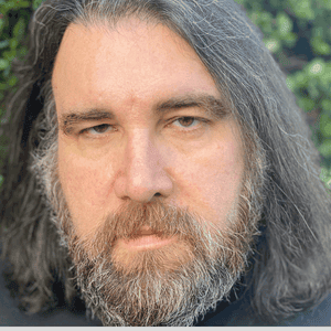 <br>Alan Clark<br />
<i>GROVE</i>